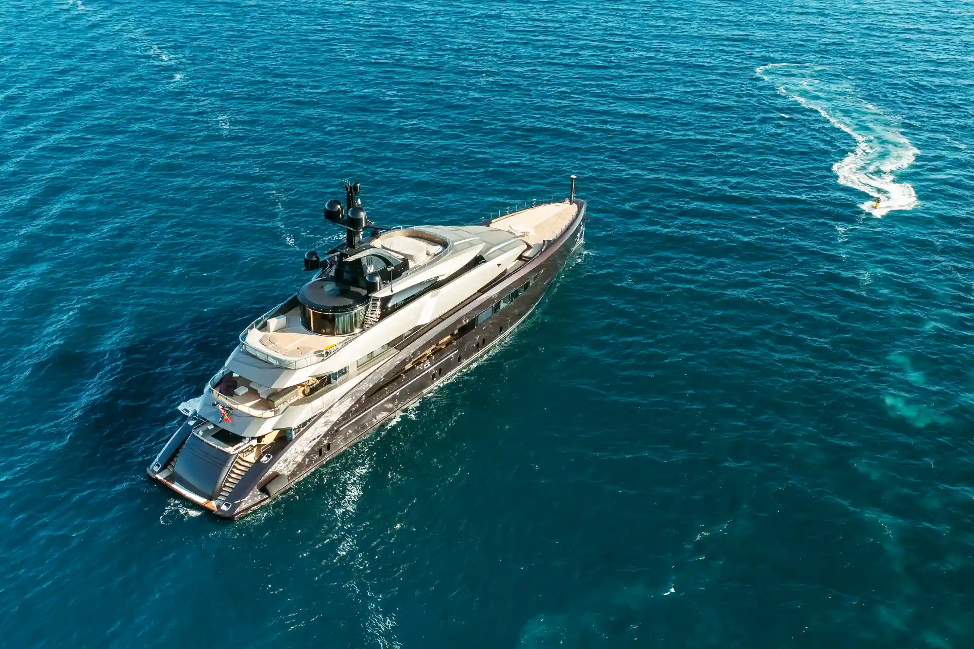 How to Choose the Perfect Yacht